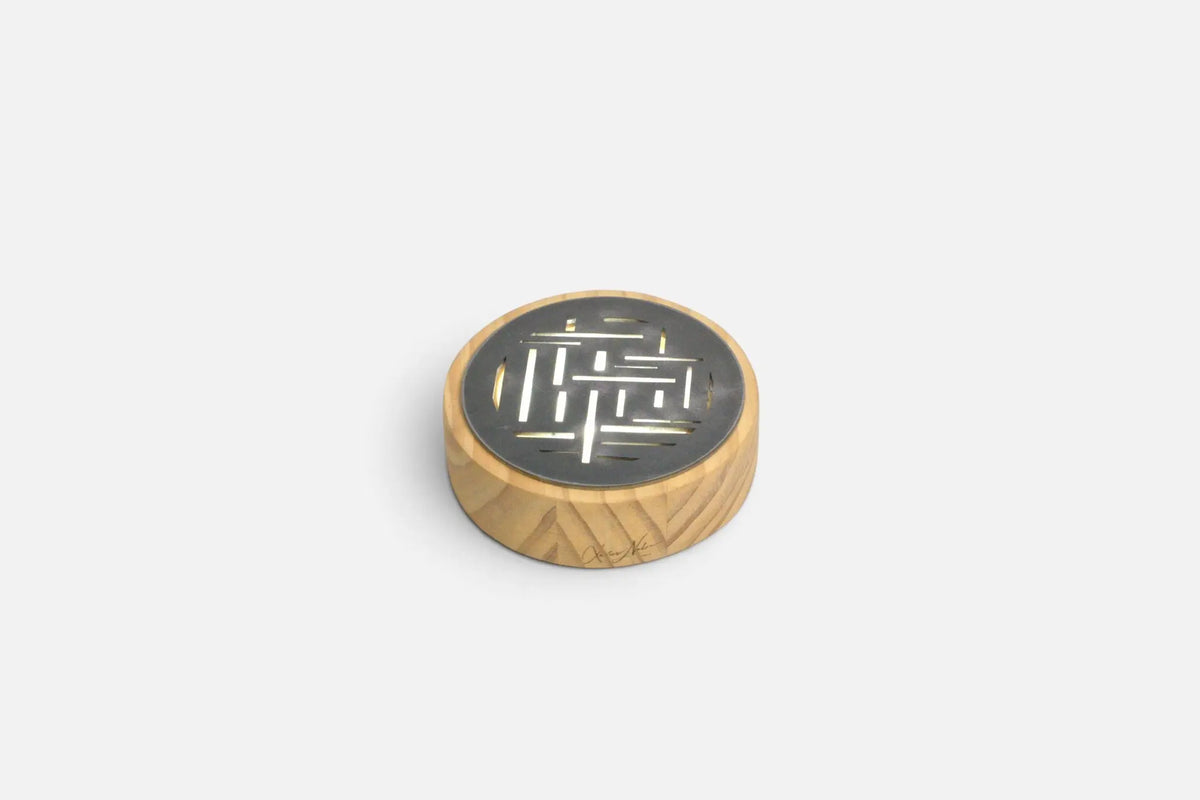 #Essence_pin
#Motif_traits