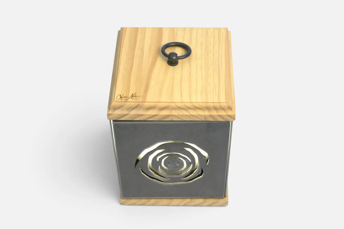 LUMINAIRE MALAGA Xavier Nadau Designer #Couleur claire_Sapin 
#Motif_Rose